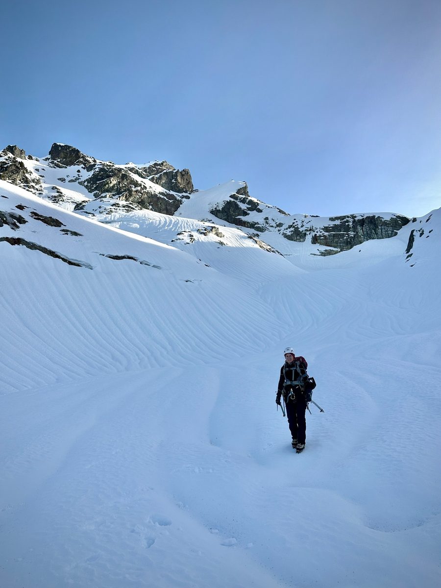 Ahnna in the mountains — photo 09